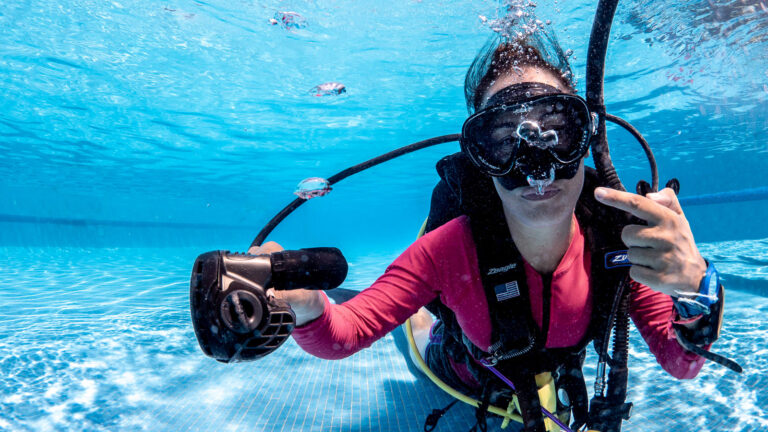 Kurs Open Water Scuba Diver. Podstawowy kurs nurkowania z Centrum Nurkowym Daj Nura ze Szczecina.