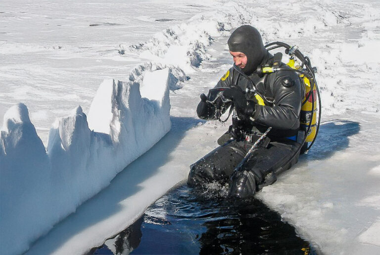 Kurs nurkowania podlodowego Ice Diver z Centrum Nurkowym Daj Nura.
